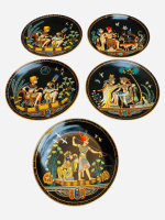 22 K ALTIN İŞLEMELERLE YAPILMIŞ DUVAR TABAĞI