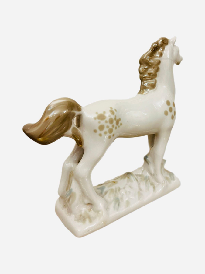 SOVYET PORSELEN AT FİGÜRÜ