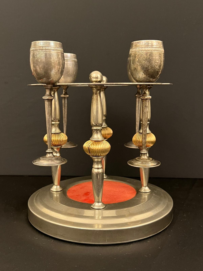 GÜMÜŞ KAPLAMA BARDAKLAR VE STAND 