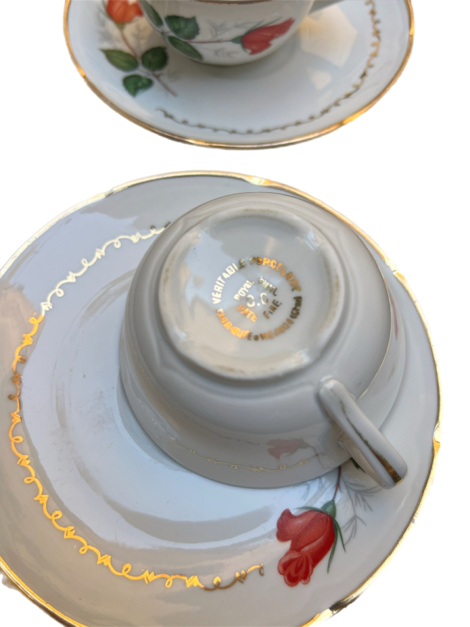 İNGİLİZ DAMGALI ÇİFT FİNCAN