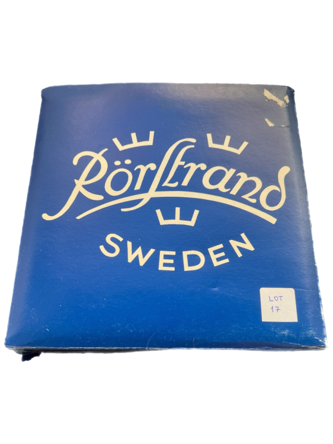 RÖRSTRAND İSVEÇ, GUNNAR NYLUND TASARIMI, 1980 TARİHLİ “JULEN” KOLEKSİYON TABAK