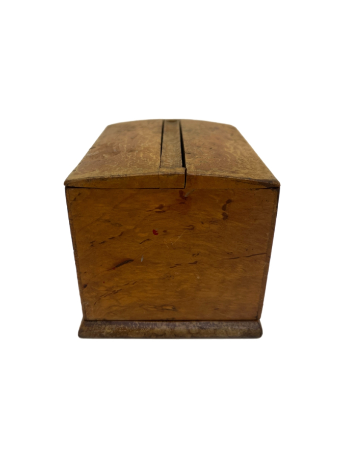 ANTİKA AHŞAP MASA ÜSTÜ SİGARALIK