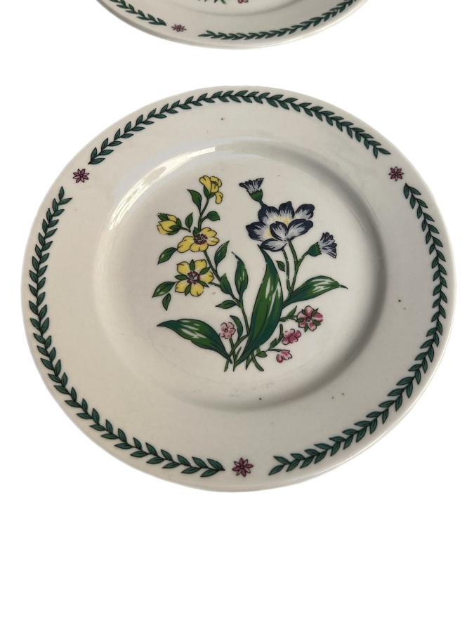 GLOBAL DESIGNS FINE CHINA – 4 ADET TABAK