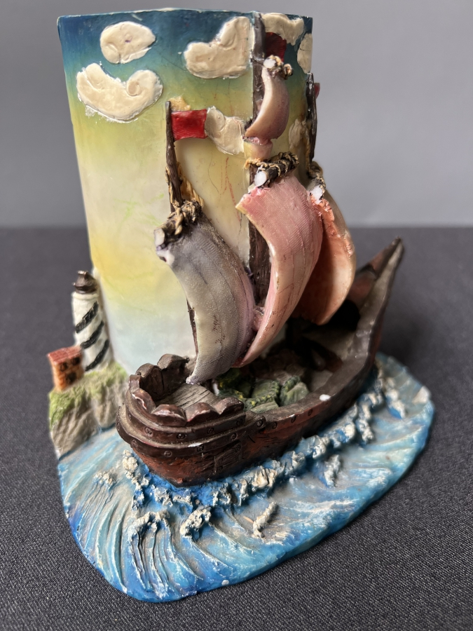 DEKORATİF GEMİ VE DALGA FORMUNDA KALEM/KÜÇÜK EŞYA STANDI