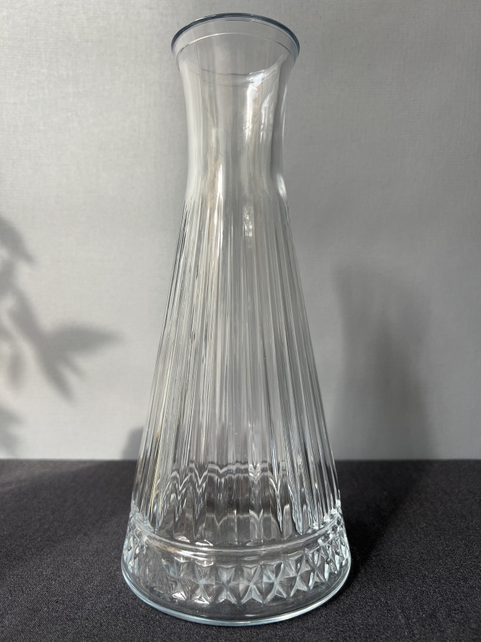 KESME DESENLİ AYNI CAM VAZO