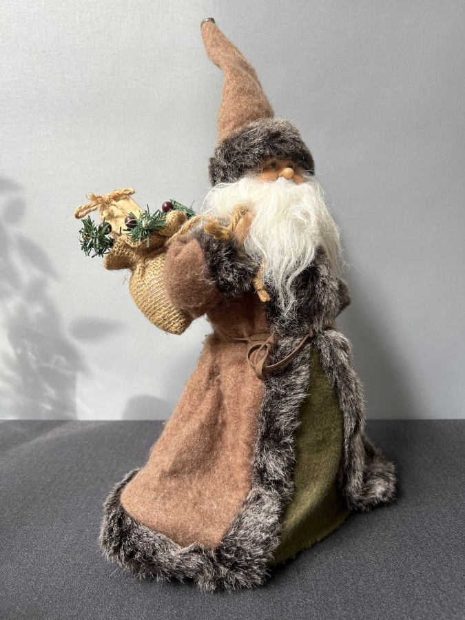 DEKORATİF NOEL BABA FİGÜRÜ