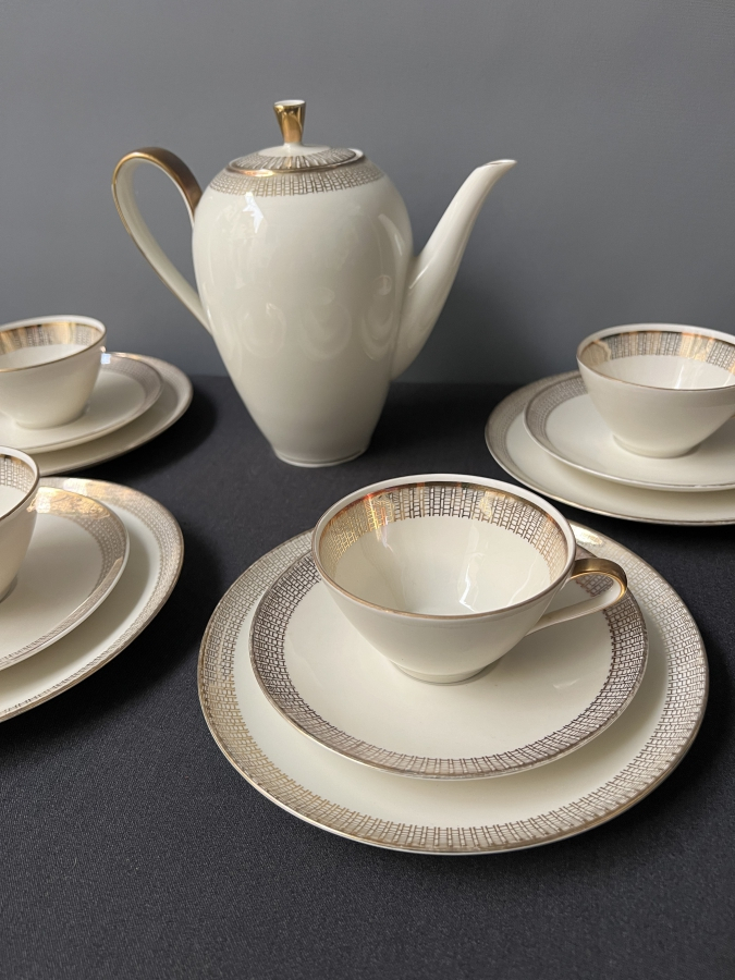 BAVARIA PORSELEN KAHVE TAKIMI (4 KİŞİLİK)